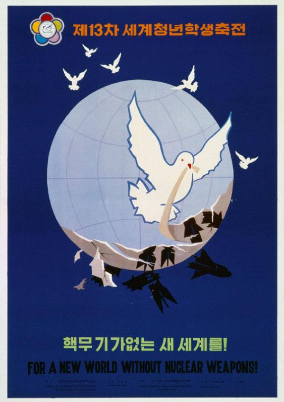 (...) For a new world without nuclear weapons!
