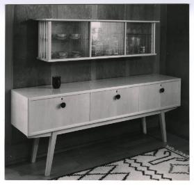 Anrichte und Sideboard