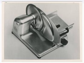 Latscha Aufschnittmaschine
