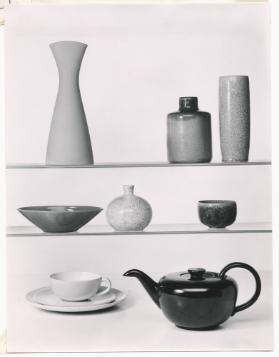 Keramiken und Alsiko Teekanne