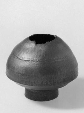Pilzförmige Vase