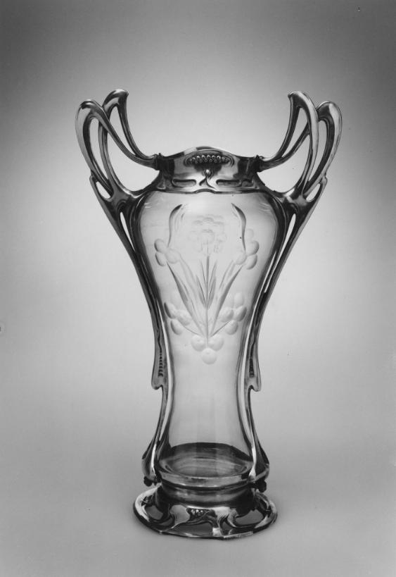 Vasenpaar mit Montierung