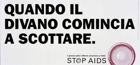 Quando il divano comincia a scottare. - I preservativi offrono sicurezza a tutti. - Stop Aids