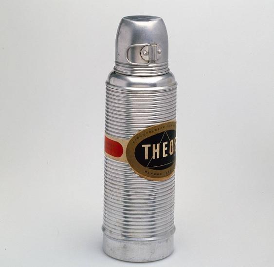 Theos Campingflasche