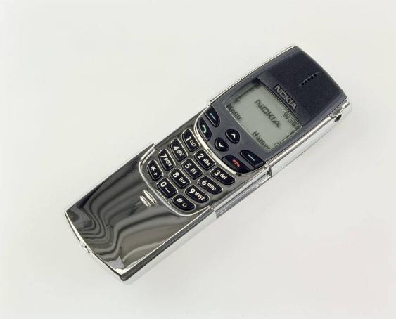 Nokia 8810