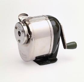 Boston Self-Feeder 4