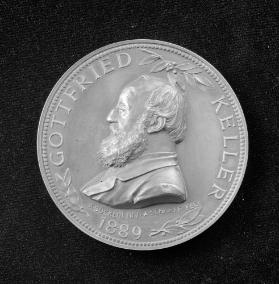 Profil von Gottfried Keller