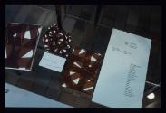 NETZWERK ; Bild 9 ; Ausstellungsgestaltung ; Vitrine NETZWERK


